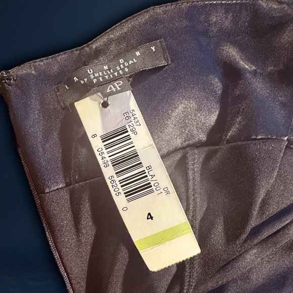 NWT Laundry By Shelli Segal Black Silk Ruched Bodice Halterneck Gown Size 4P - Picture 4 of 15